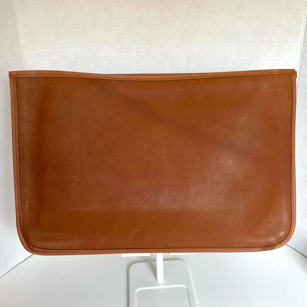 Vintage Hazel Leather Case / Bag